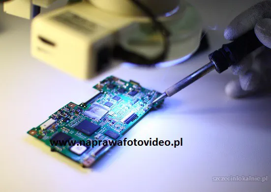 uszkodzony-slot-karty-sd-naprawa-serwis-56265-sprzedam.webp